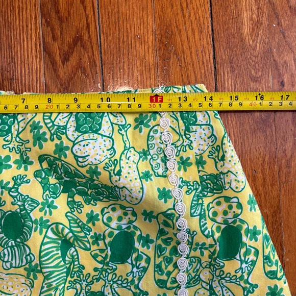 Lilly Pulitzer Womens 10 Mini Skirt Yellow Green Frog Print Rickrack Trim READ - Picture 3 of 6